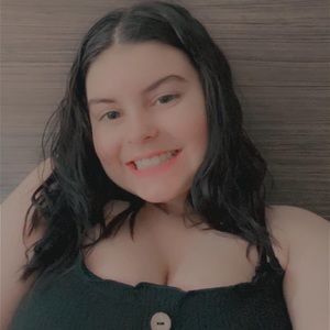 Meet your Posher, Halee